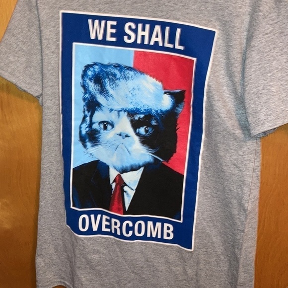We shall overcomb trump graphic tee - Picture 1 of 2